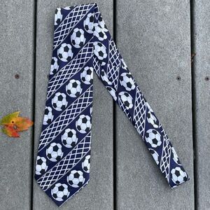 Soccer Tie by Steven Harris men’s OS navy & white